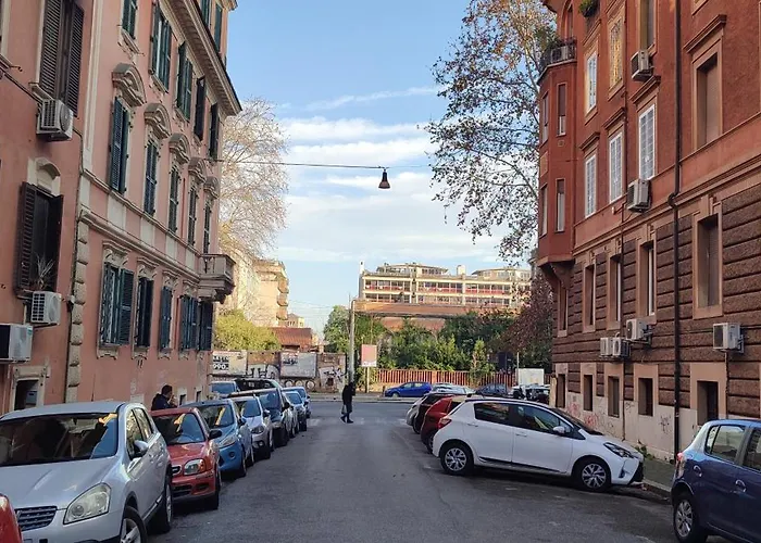 Happy Domus Roma Ippolito Nievo Flat A Trastevere